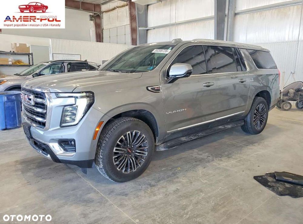 GMC Yukon - 2
