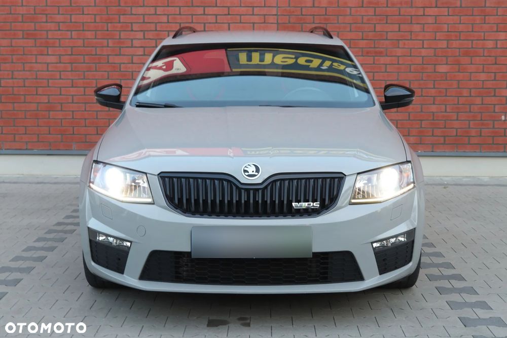 Skoda Octavia 2.0 TDI RS Challenge DSG - 13