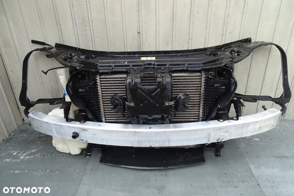MERCEDES R KLASA 251 W251 LIFT 3.0 CDI Pas przedni
