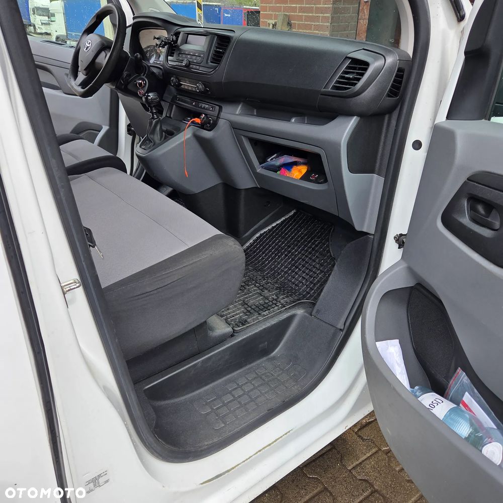 Toyota ProAce Kombi D-4D Long 2,8t - 5
