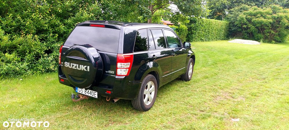 Suzuki Grand Vitara 2.4 De Luxe - 7