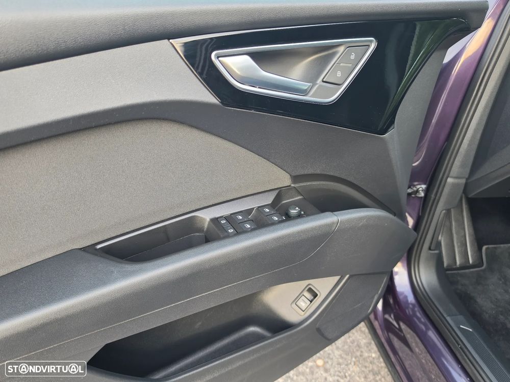 Audi Q4 e-tron 50 quattro - 30