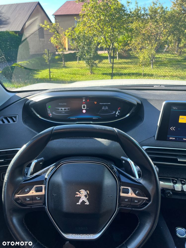 Peugeot 3008 1.6 BlueHDi Allure S&S EAT6 - 20