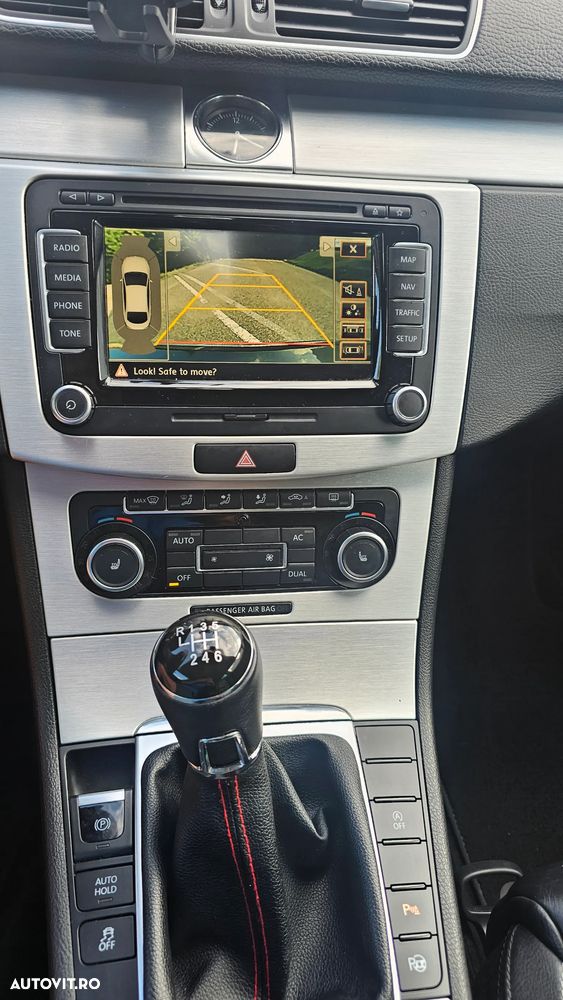 Volkswagen Passat 2.0 TDI BlueMotion Technology Highline - 10