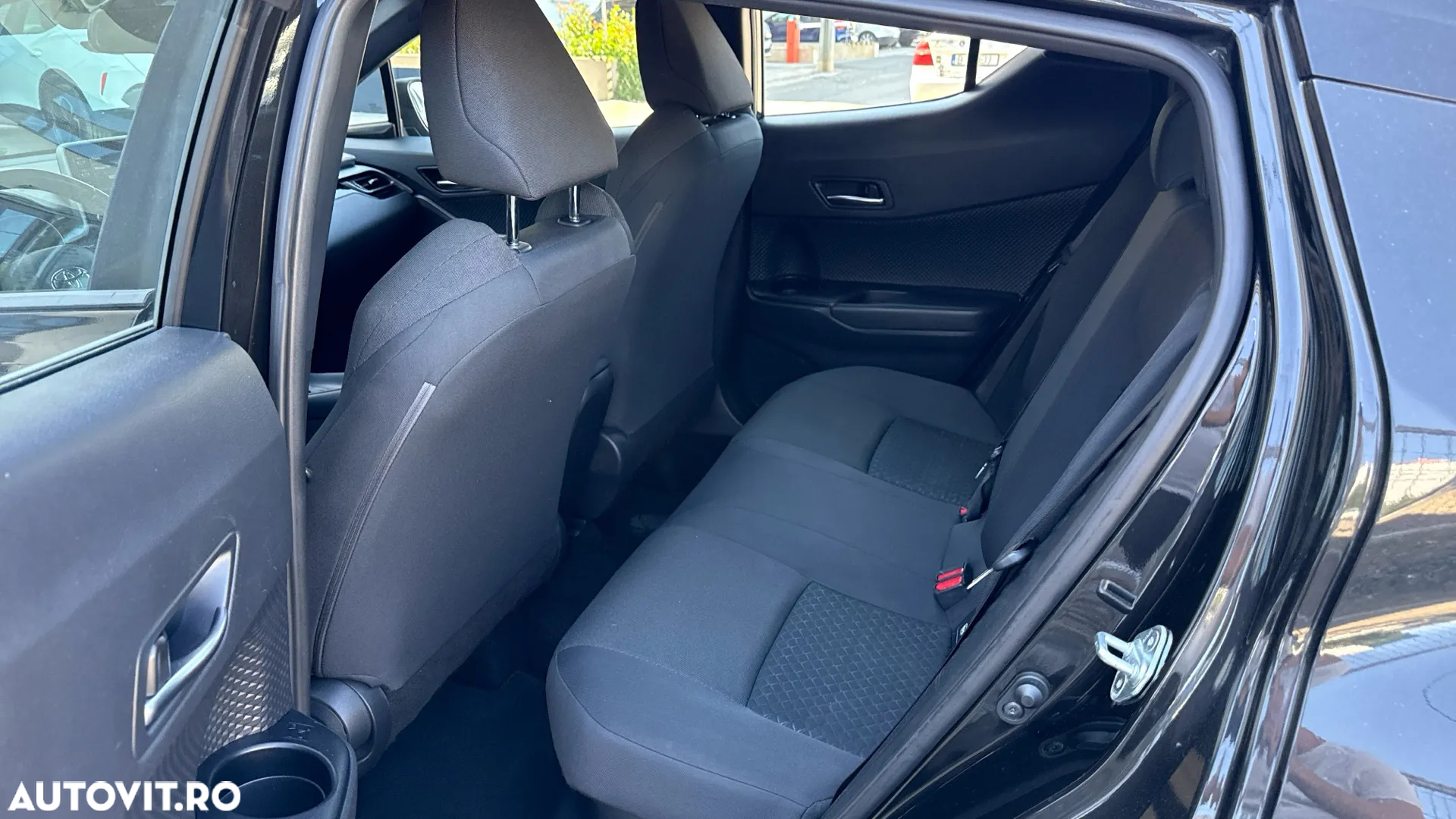 Toyota C-HR 1.8 HSD 122 CP 4x2 CVT Core - 15