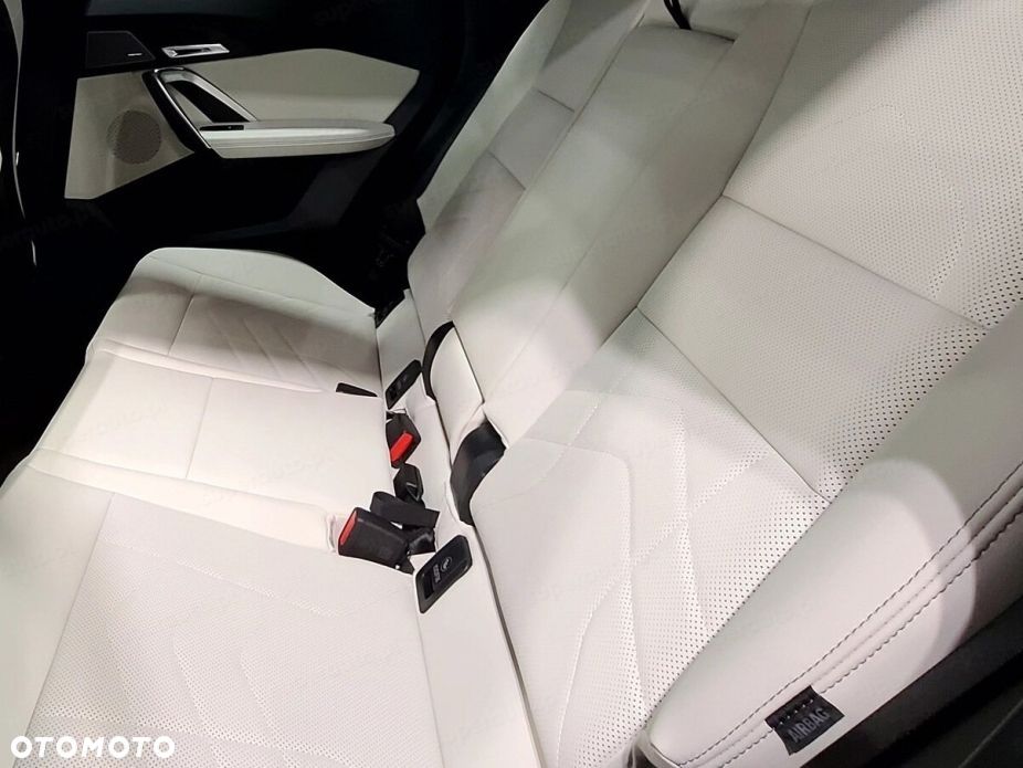 BMW X1 sDrive20i mHEV xLine - 15