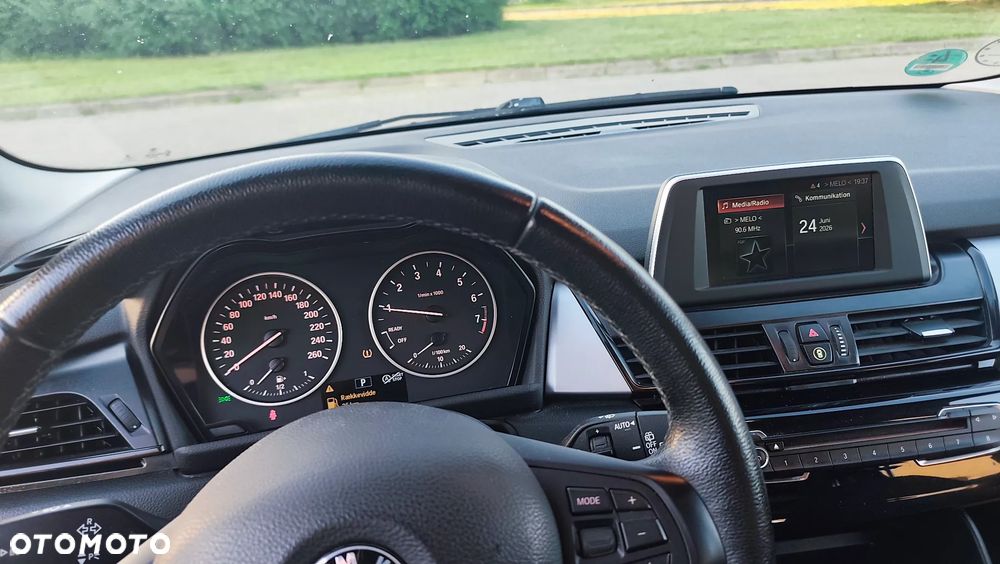 BMW Seria 2 218i Sport Line - 14