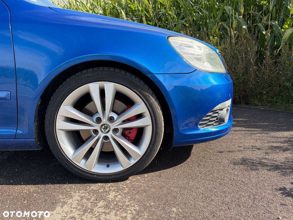 Skoda Octavia 2.0 TFSI RS - 18