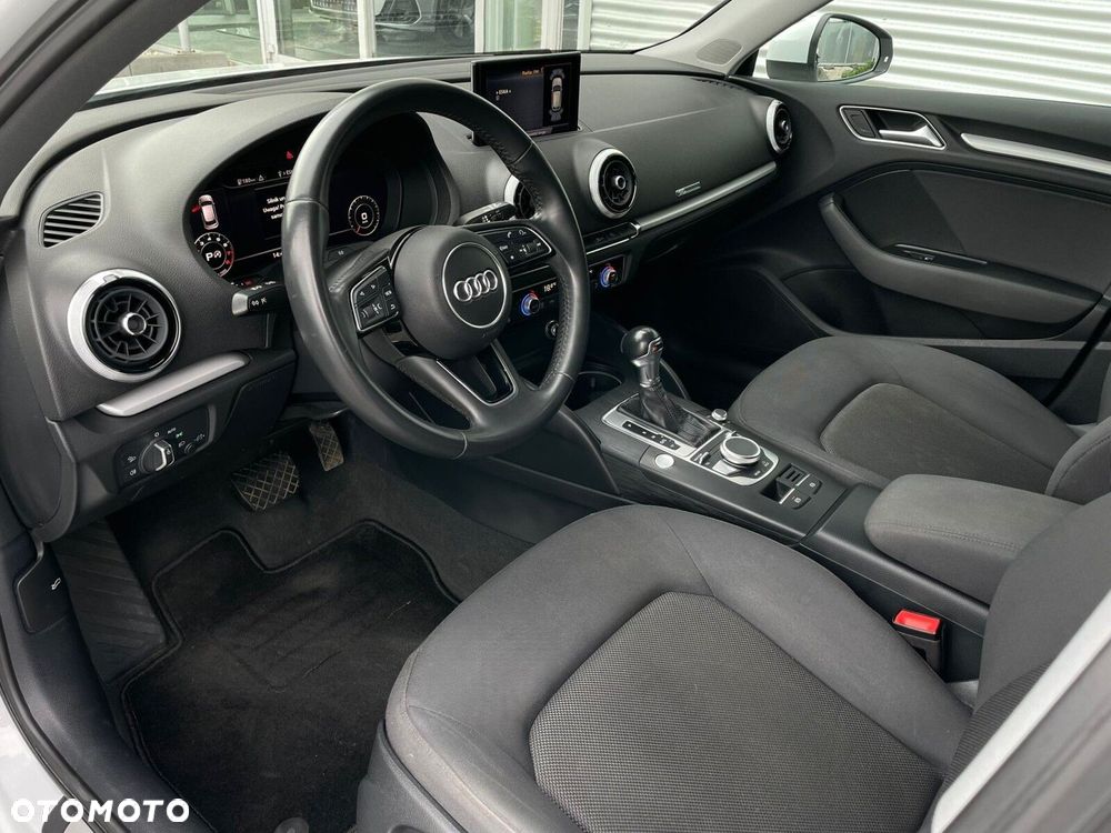 Audi A3 Sportback - 18