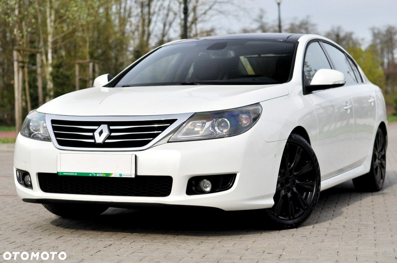 Renault Latitude 2.0 dCi Privilege - 36