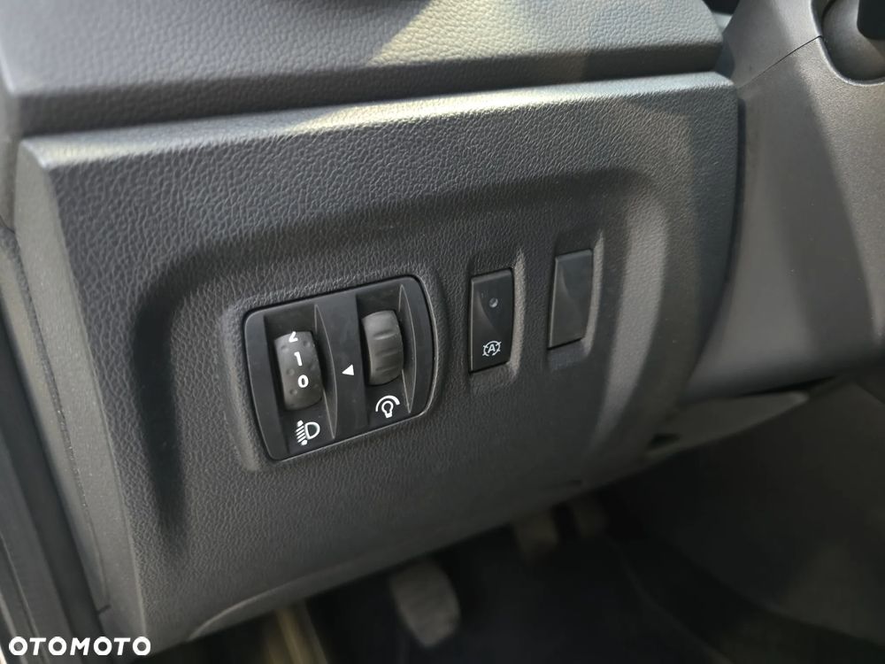 Renault Captur 0.9 Energy TCe Intens - 13
