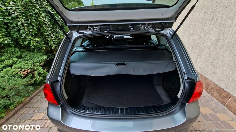 BMW Seria 3 320d xDrive DPF - 15