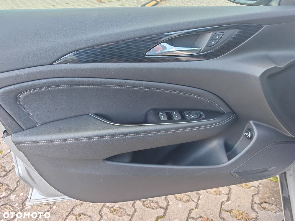 Opel Insignia 2.0 CDTI Active - 7
