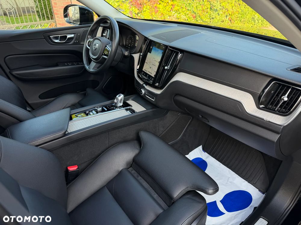 Volvo XC 60 T8 AWD Plug-In Hybrid Inscription - 10