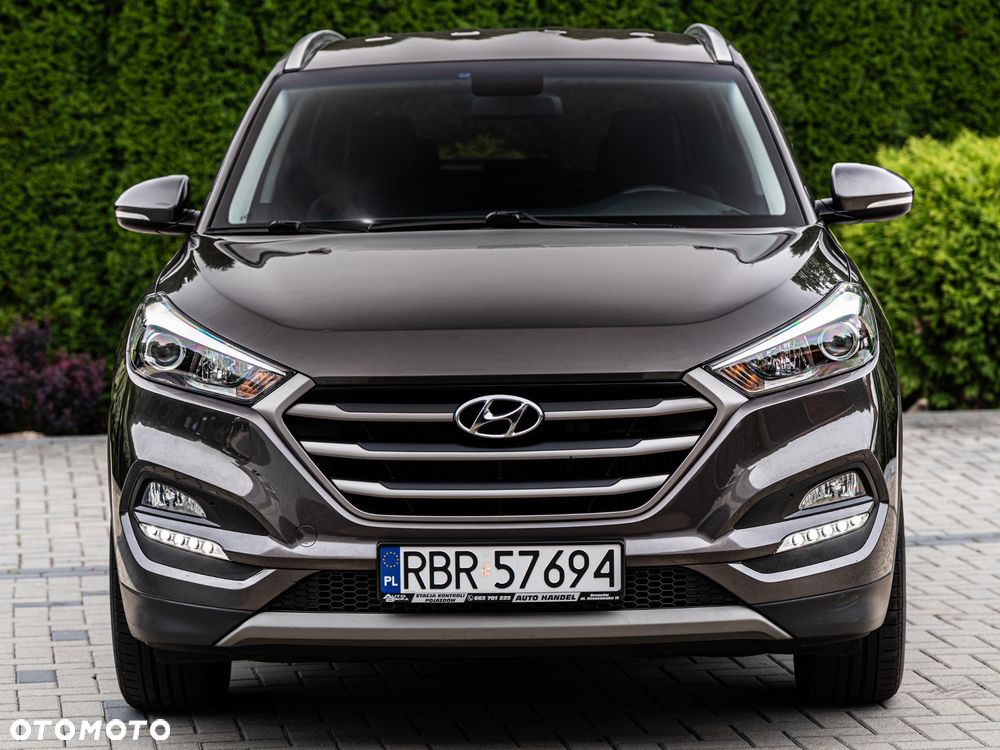 Hyundai Tucson 1.7 CRDI BlueDrive Style 2WD - 15
