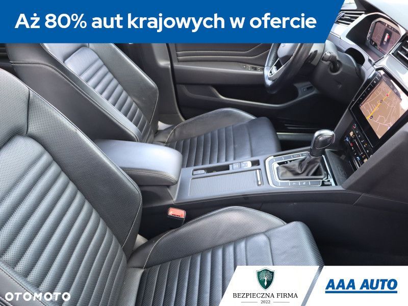 Volkswagen Passat Variant - 11