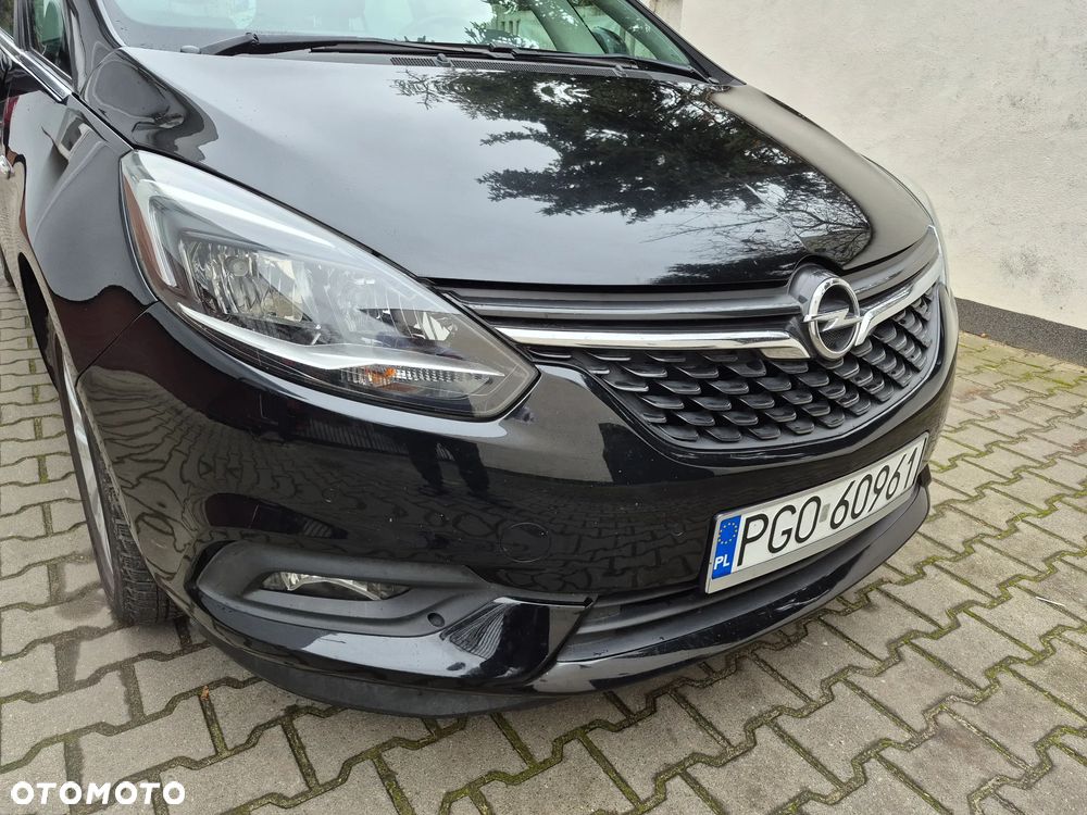 Opel Zafira 1.6 T Plus S&S - 6