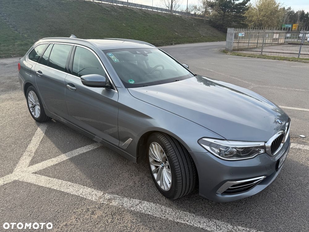 BMW Seria 5 530i Luxury Line - 17