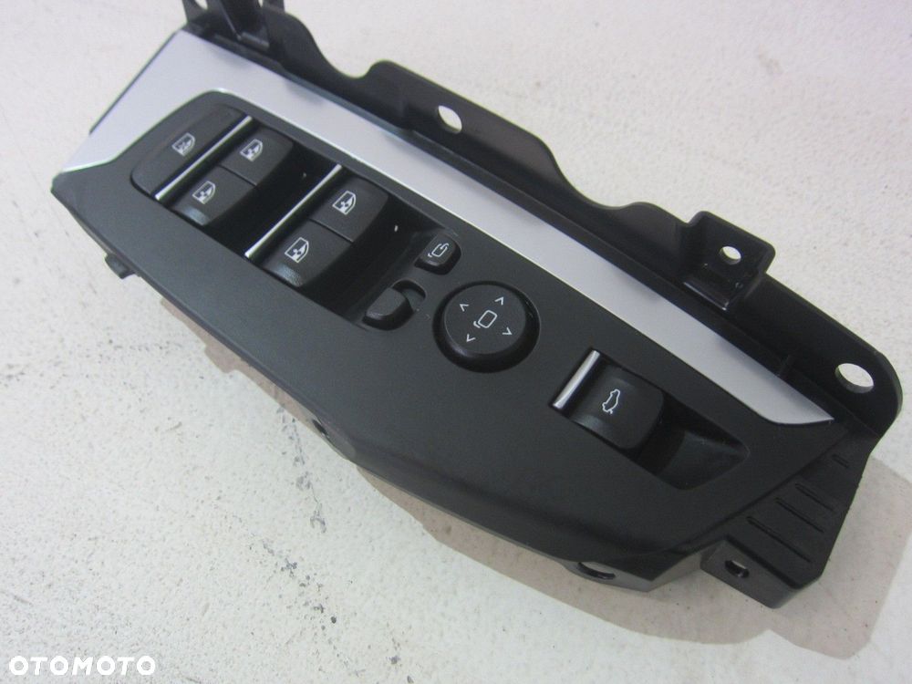 BMW X3 G01 G30 G31 PRZEŁĄCZNIK SZYB PANEL STEROWANIA 61316832729 5A5AAA3 - 6