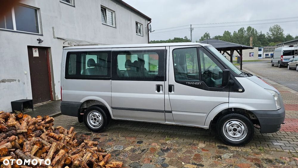 Ford Transit - 4