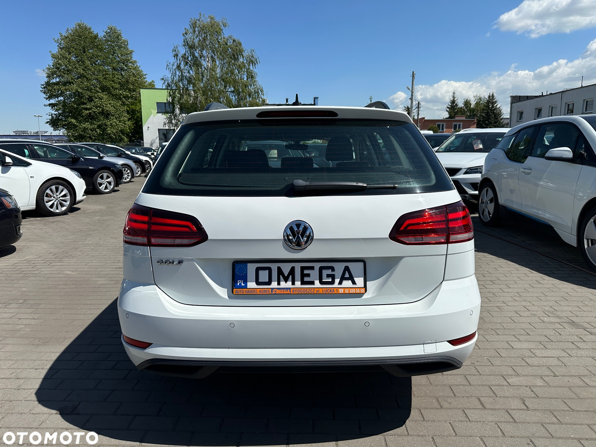 Volkswagen Golf VII 1.6 TDI BMT Comfortline - 4
