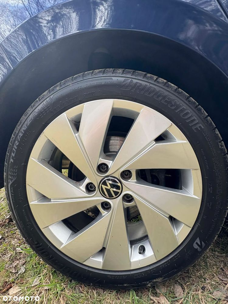 Volkswagen Golf - 17