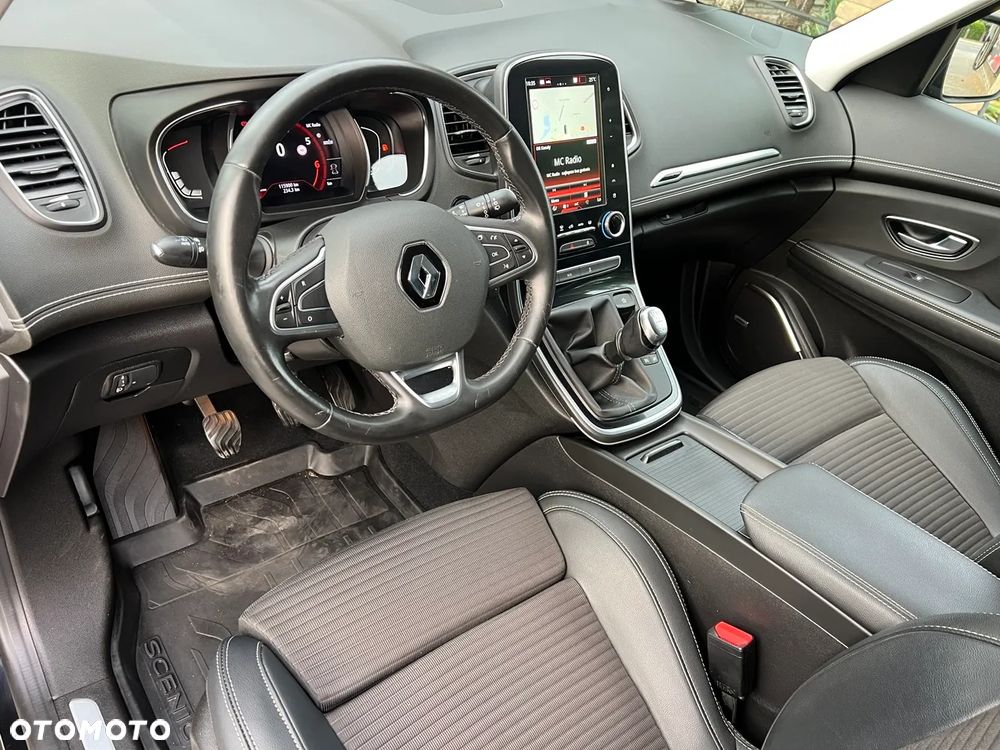 Renault Scenic TCe 140 GPF BOSE EDITION - 16