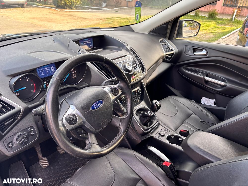 Ford Kuga 2.0 TDCi 4WD Titanium - 11