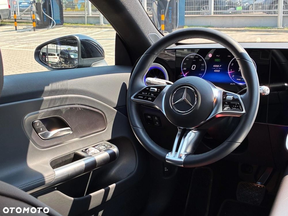 Mercedes-Benz CLA - 19