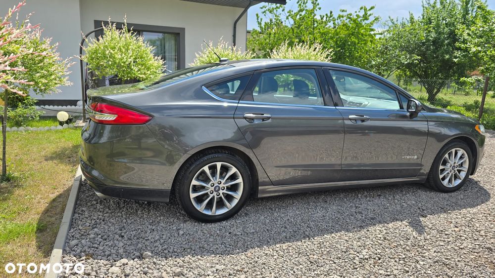 Ford Mondeo - 2