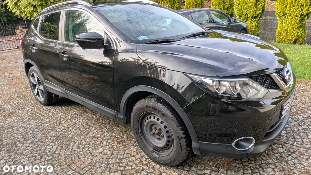 Nissan Qashqai 1.2 DIG-T N-Connecta EU6 - 24