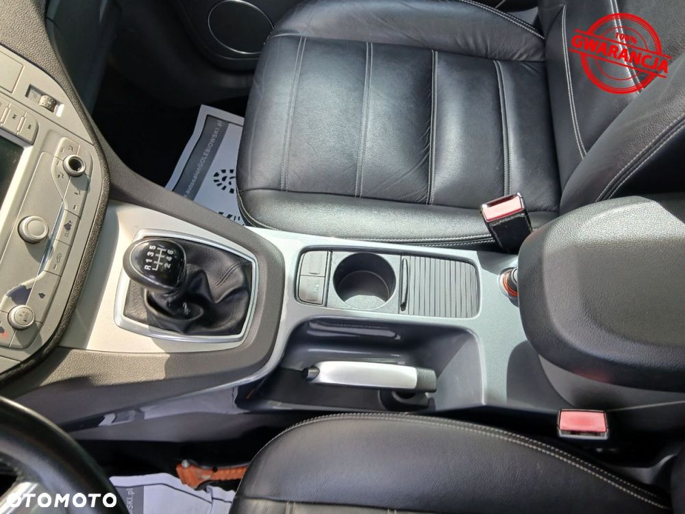 Ford Kuga - 20