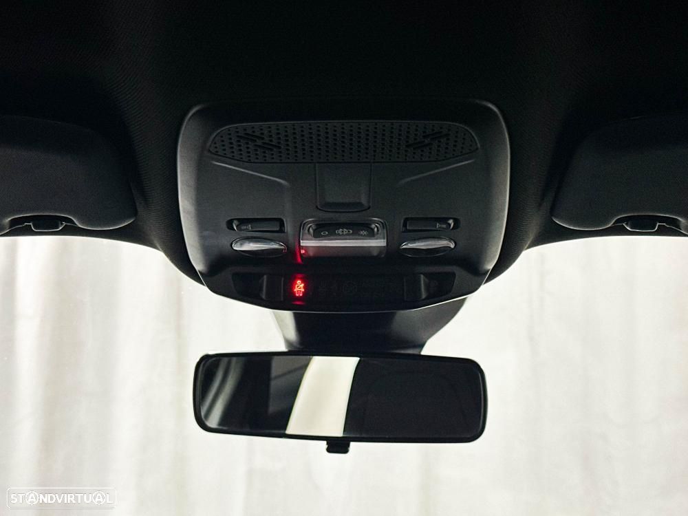 Peugeot 2008 1.2 PureTech Allure Pack - 25