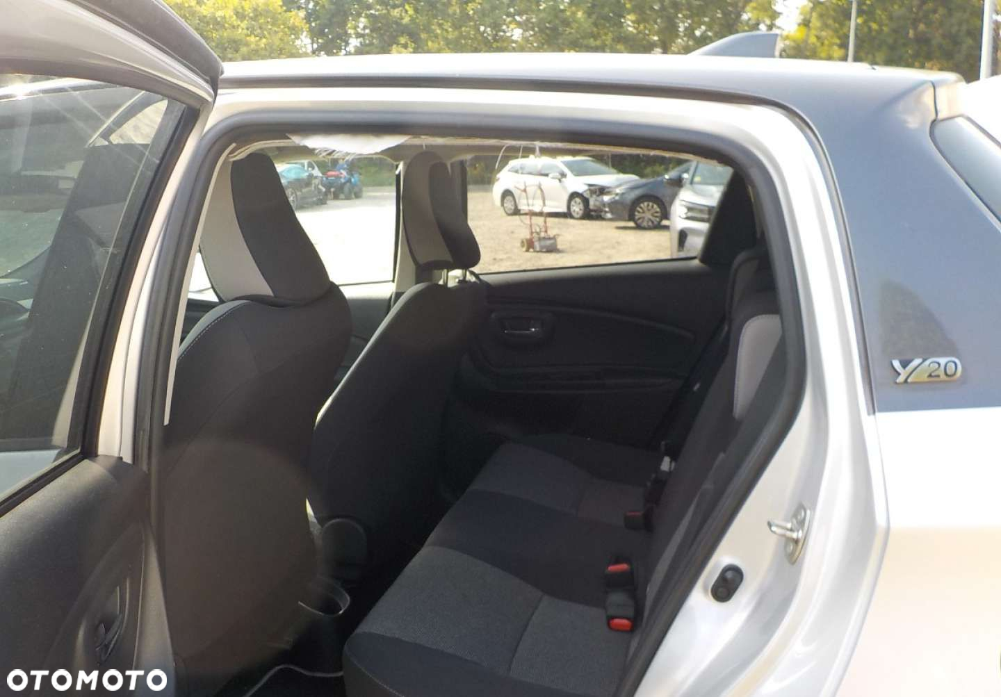 Toyota Yaris - 19