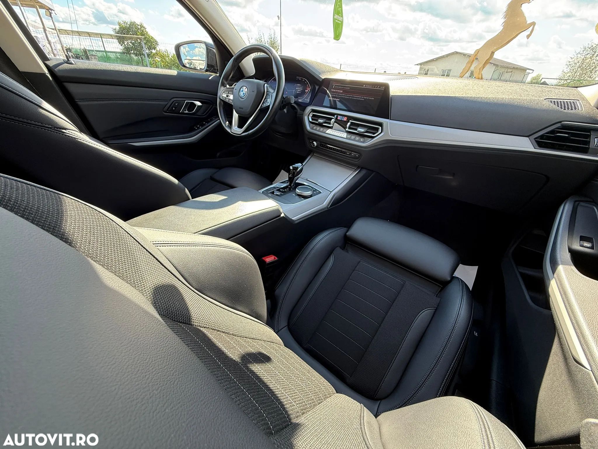 BMW Seria 3 320d GT Aut. Luxury Line - 29