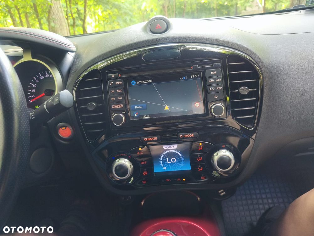 Nissan Juke 1.6 DIG-T Tekna (lea) EU6 - 18