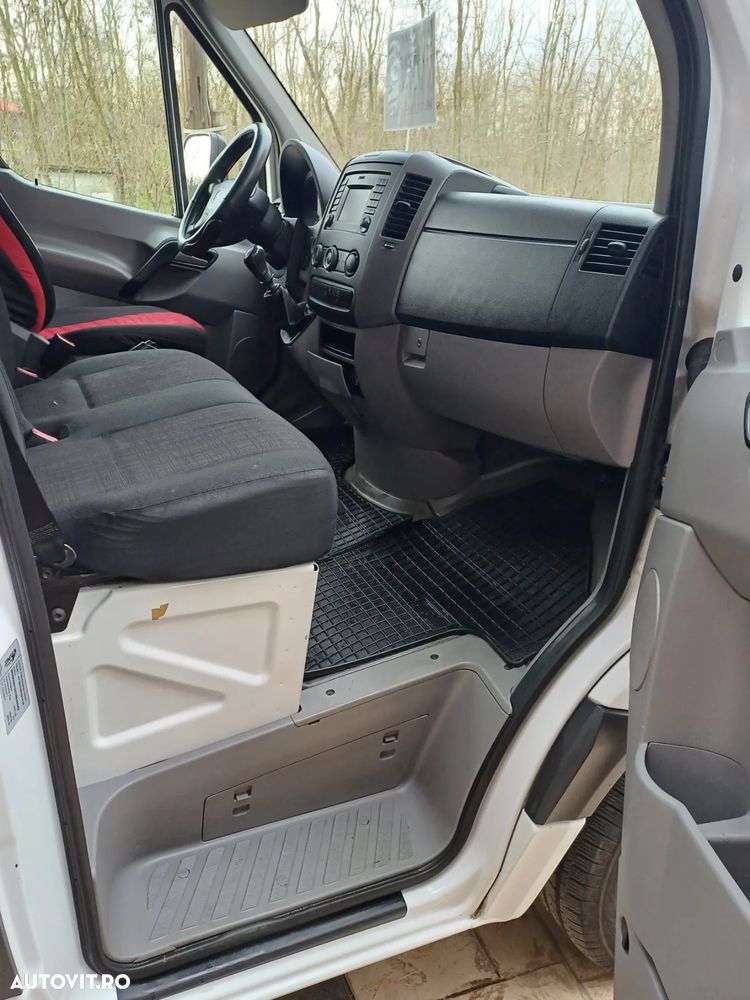 Mercedes-Benz SPRINTER - 6