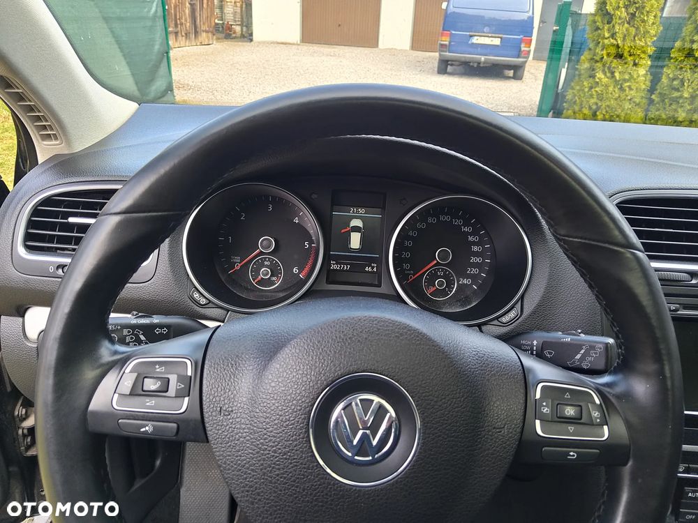 Volkswagen Golf 2.0 TDI DPF DSG Highline - 12