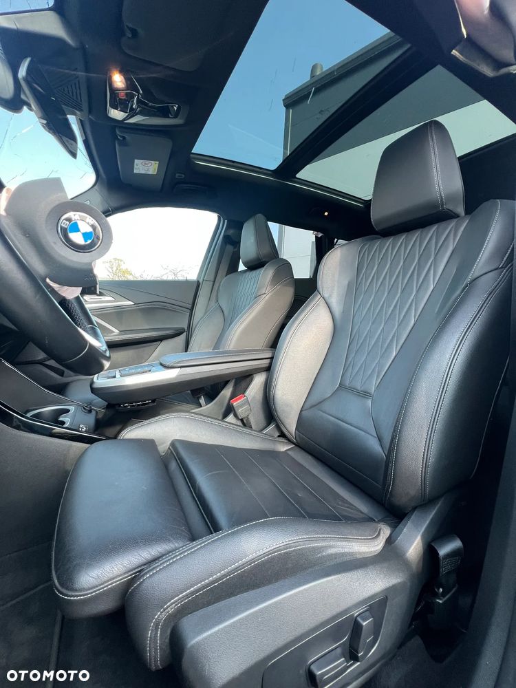 BMW X1 sDrive18i M Sportpaket - 12