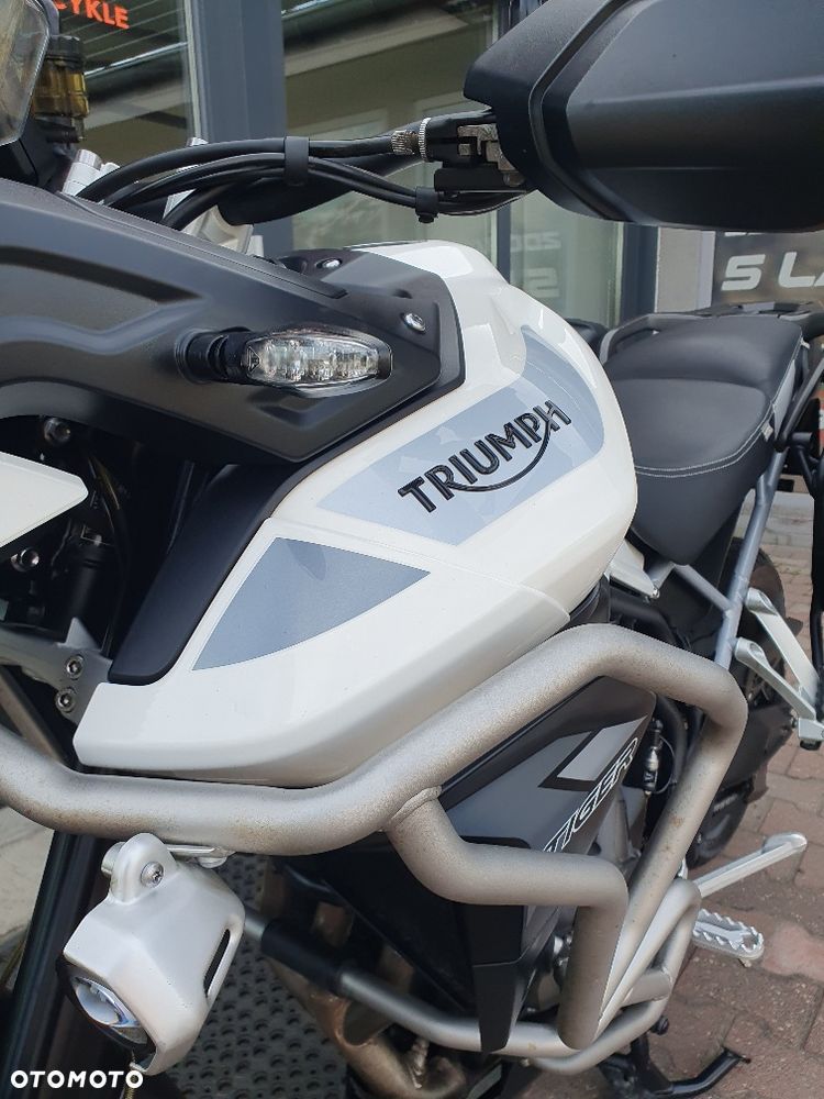 Triumph Tiger - 25