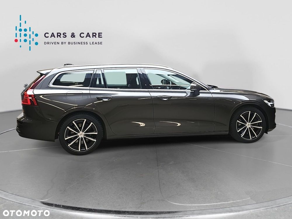 Volvo V60 T6 AWD Plug-In Hybrid Core - 20