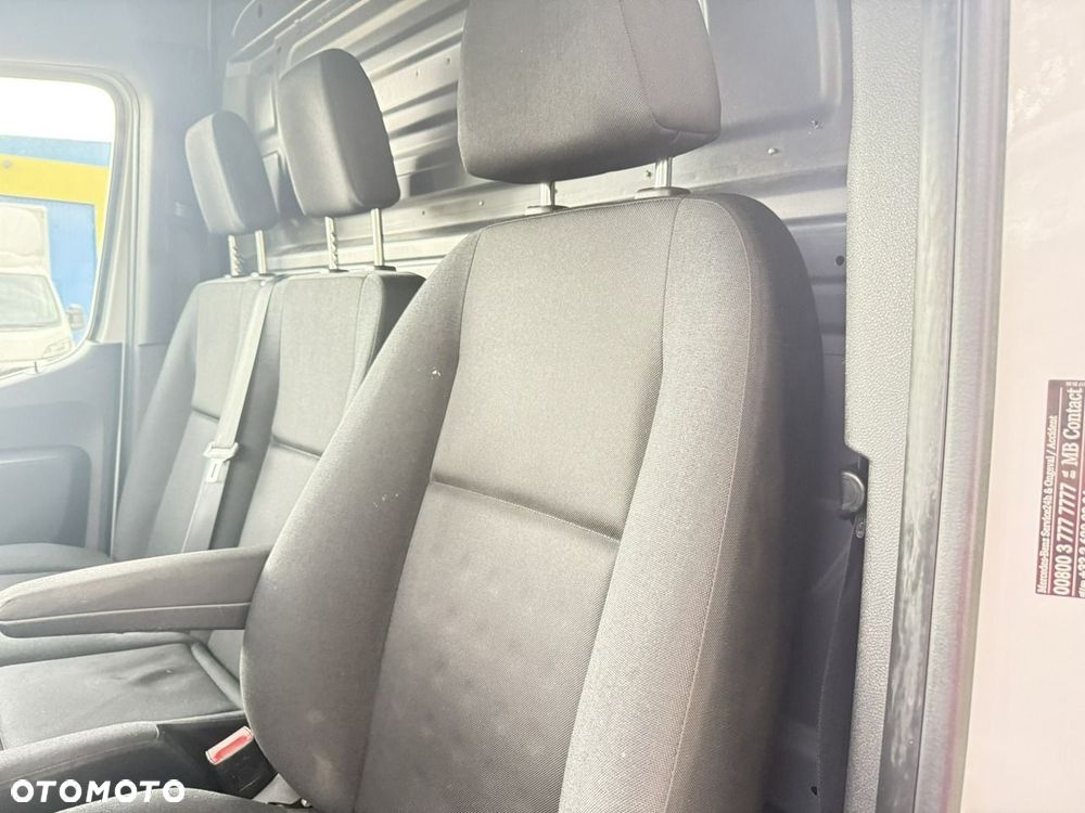 Mercedes-Benz Sprinter - 6
