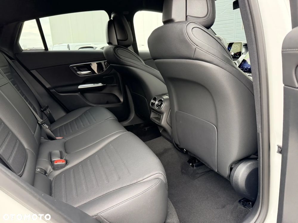 Mercedes-Benz GLC - 35