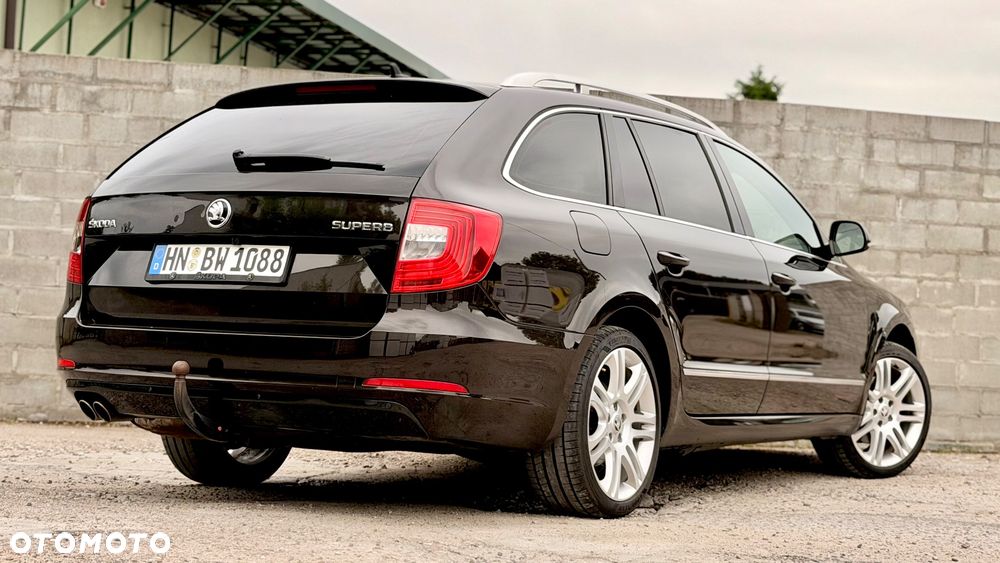 Skoda Superb 2.0 TDI DSG Exclusive - 18