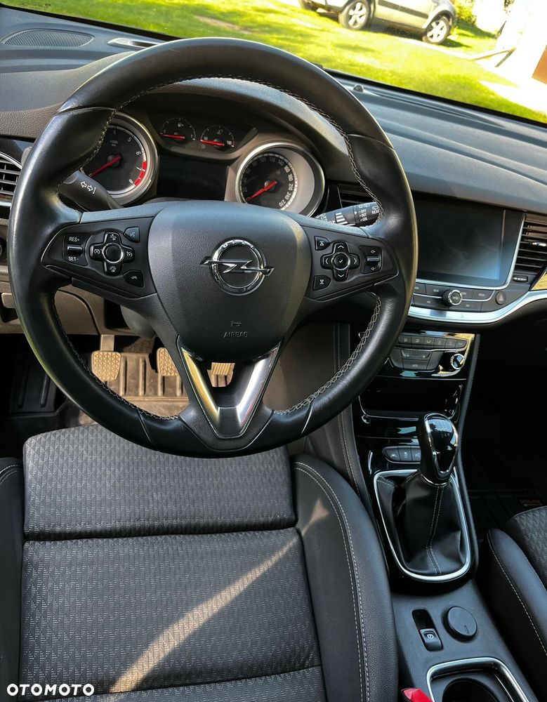 Opel Astra - 18