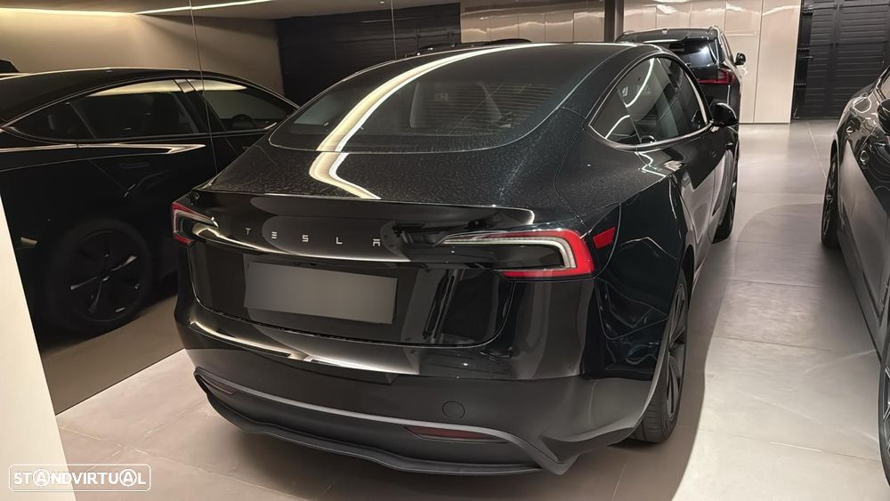 Tesla Model 3 Tração Traseira - 4