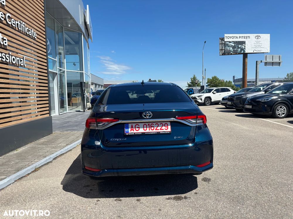 Toyota Corolla 1.8 HSD Dynamic - 6