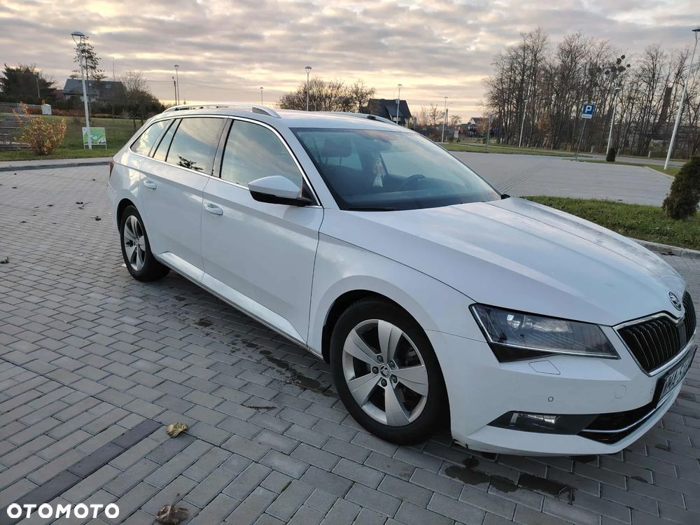 Skoda Superb 2.0 TDI Active DSG7 - 2