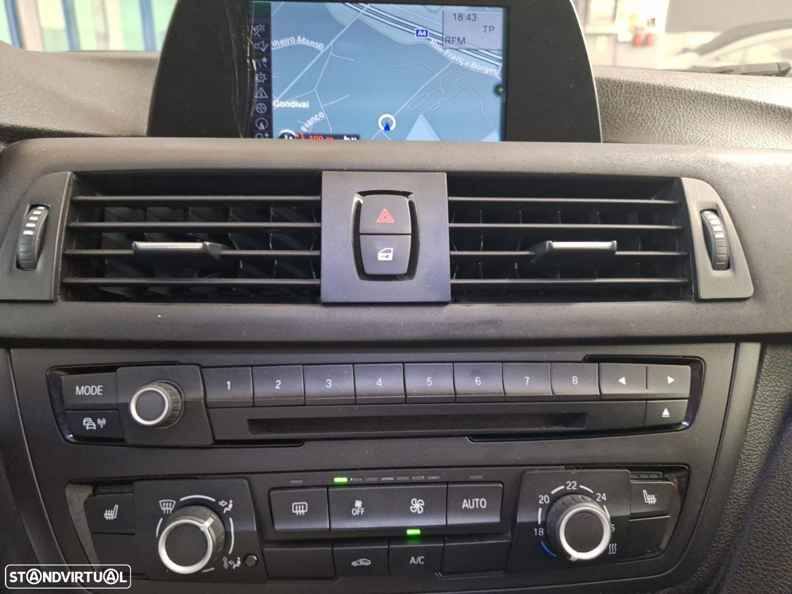 BMW 320 d Touring - 16