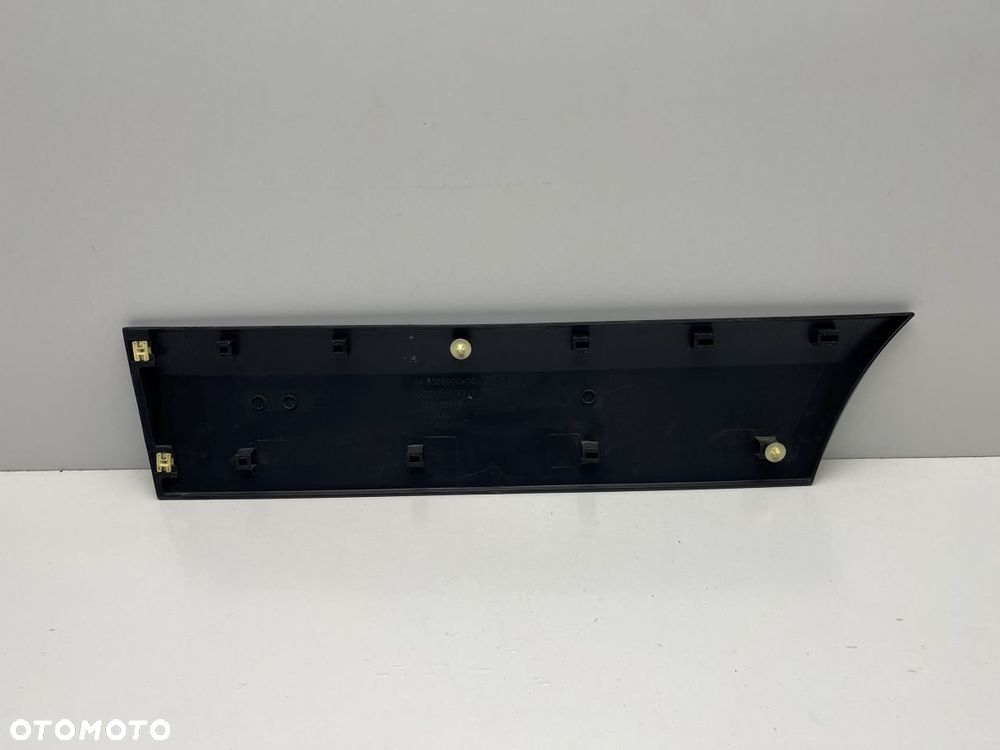 LISTWA DRZWI LEWA MERCEDES SPRINTER / CRAFTER A9066900400 - 2